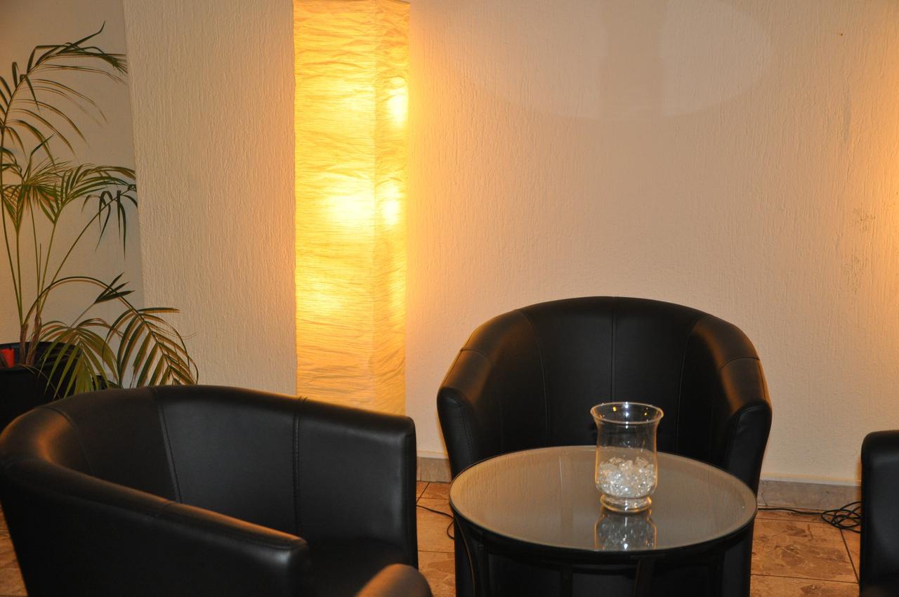 Hotel Loewen Mellingen Eksteriør bilde